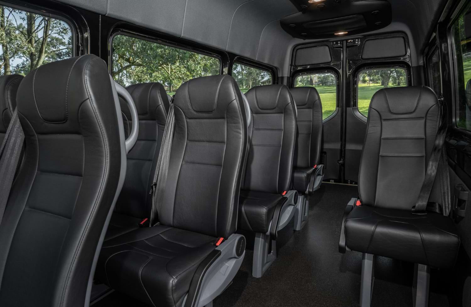 busy z polski do holandii